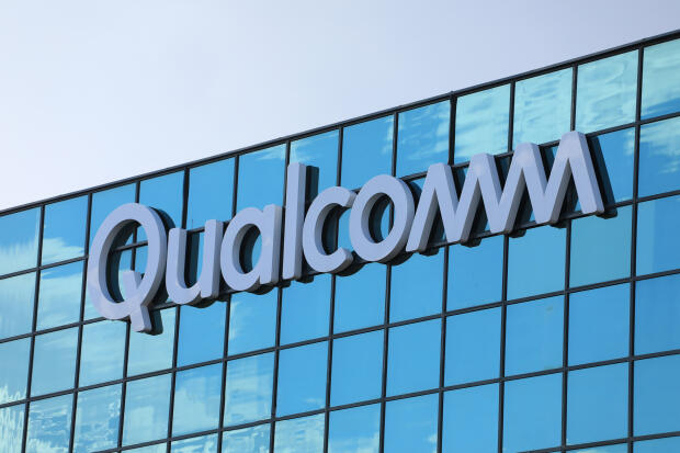 Can Qualcomm's PickNik Acquisition Strengthen Its Robotics Edge ...