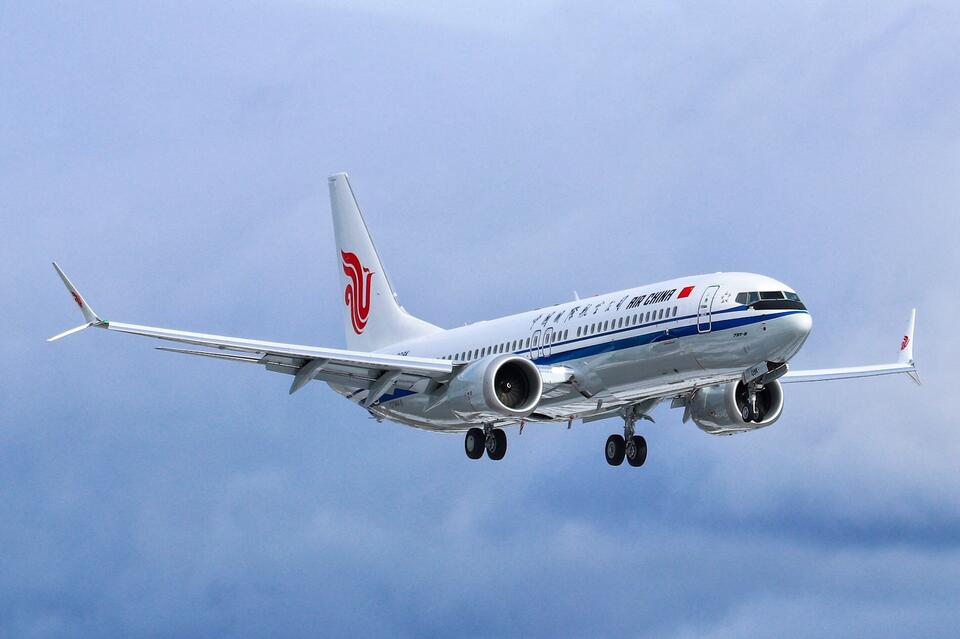 China Suspends Boeing Orders Amid Trade War - NewsBreak