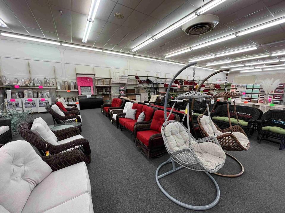 Home Accents closes Pelham store after more than 30 years in business ...