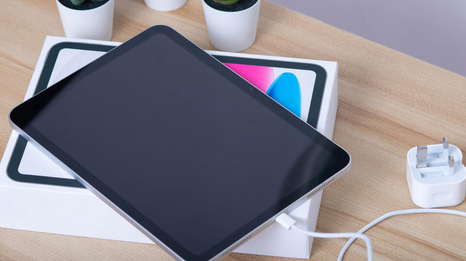 Why Is Your iPad Not Charging (And How To Fix It) - NewsBreak