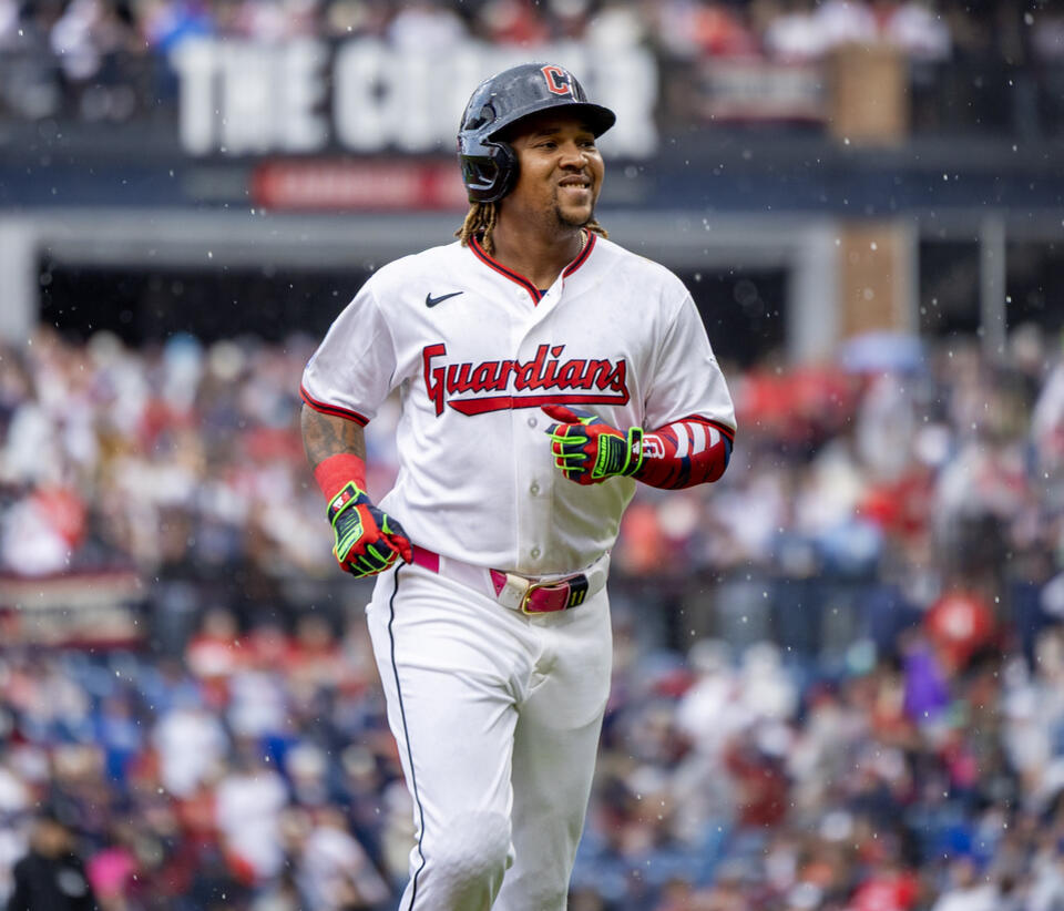 Cleveland Guardians catch fire as AL Central race tightens
