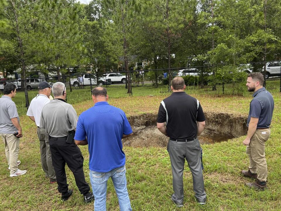 A Florida sinkhole that claimed a man's life in 2013 reopens, this time