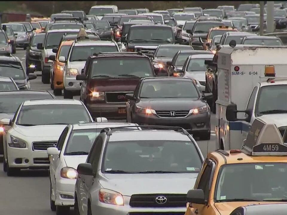 Peach Pass warns of 'growing wave' of text scams claiming unpaid tolls