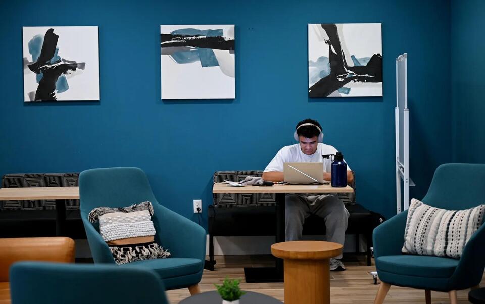 Luxury apartments add to Cal Poly Pomona’s student housing - NewsBreak