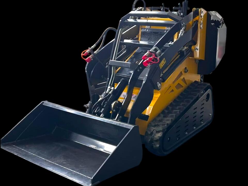 Yellow Jacket Equipment Puts a Nine-Machine Compact Lineup to Work for ...