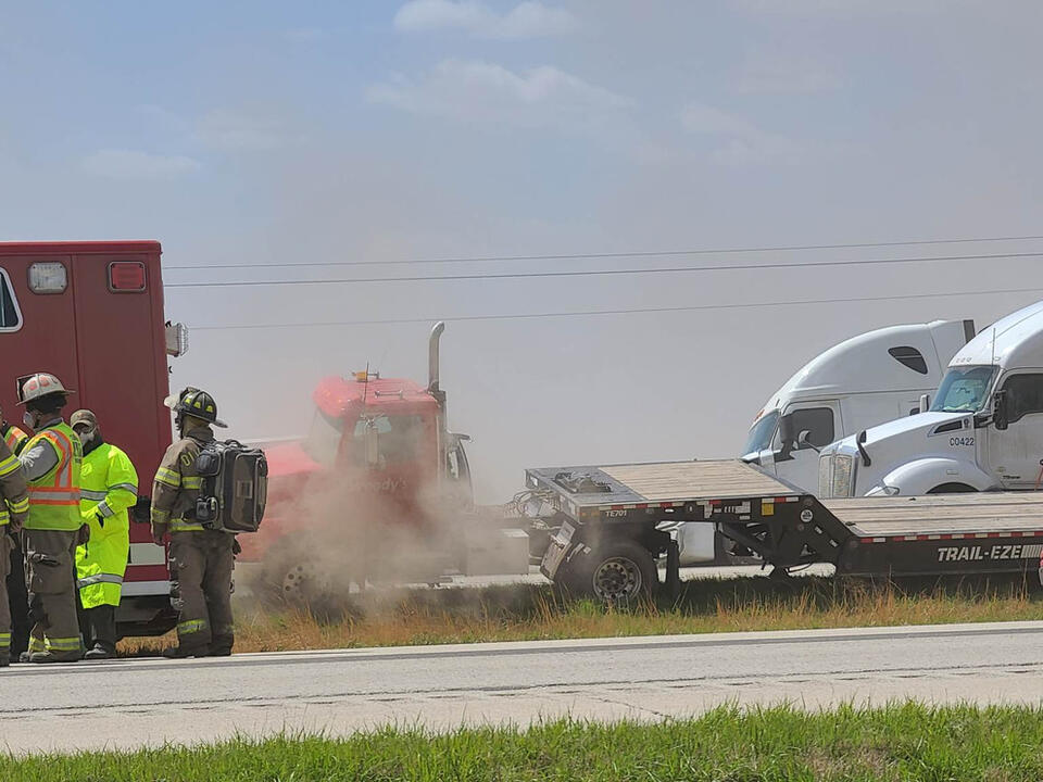 Police seeking help identifying two victims from I55 crash