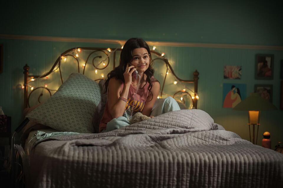 Netflix romcom Voicemails to Isabelle tops streaming chart with 91% on Rotten Tomatoes - and viewers can't stop crying