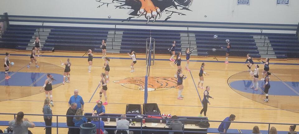 High School Volleyball Postseason: Blue Eye, Branson, Harrison Advance, Other Action Tonight