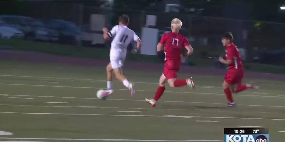 Sturgis boys, Central girls pick up soccer wins