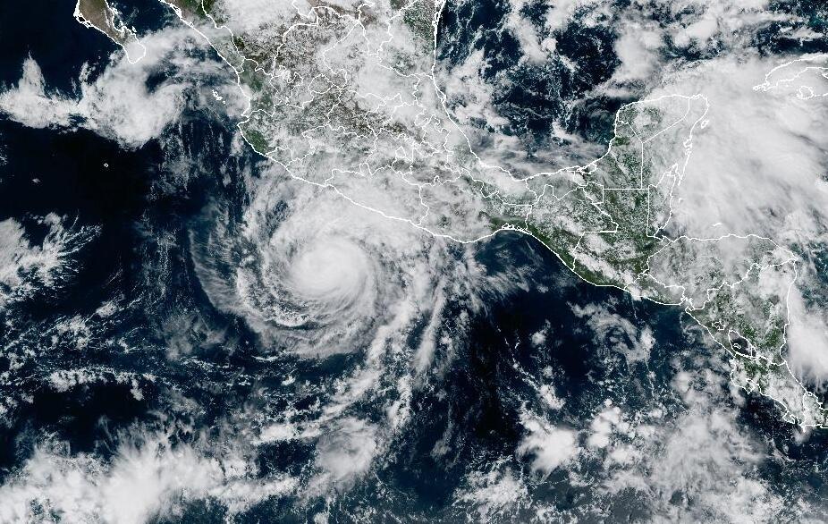 LIVE MAP: Track the path of Hurricane Trudy - NewsBreak