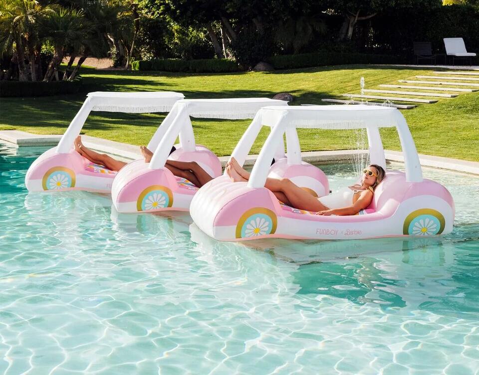 I’m Convinced Every Little Girl Needs This Barbie Float in Her Pool ...