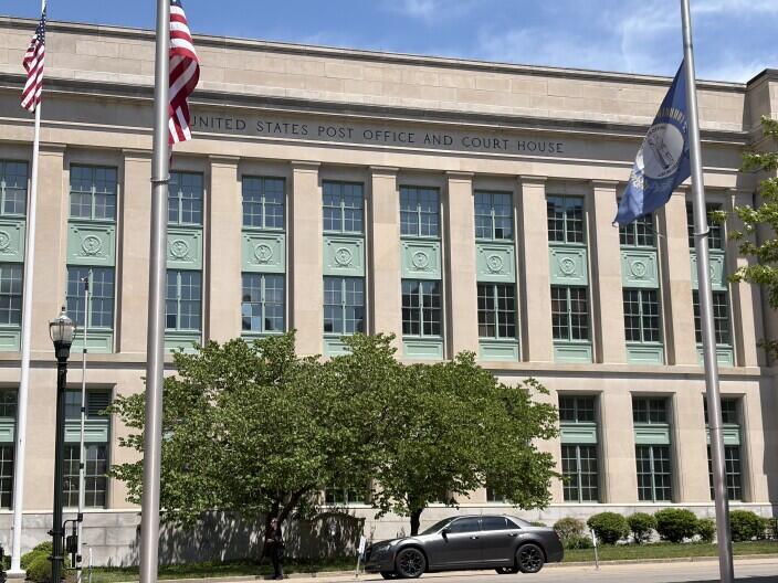 Bankrupt KY coal operator tells court there’s nothing left to pay laid-off workers who sued