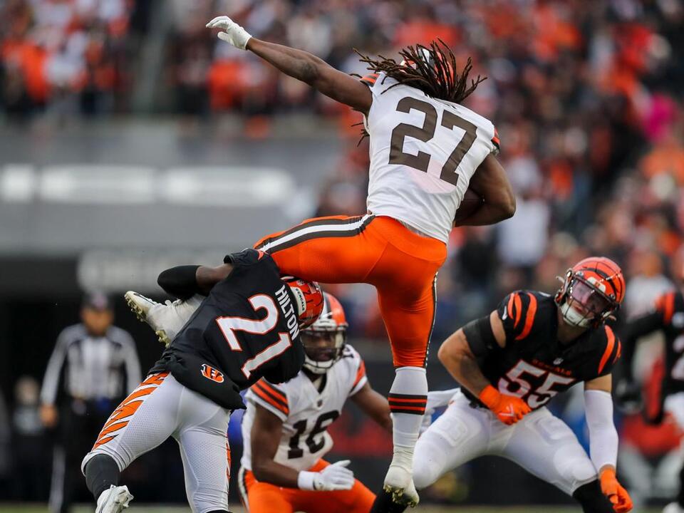Daryl Ruiter Browns offense shift means signing a backup running back