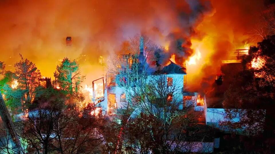 Man, woman arrested in massive fire at abandoned Cape Cod restaurant ...