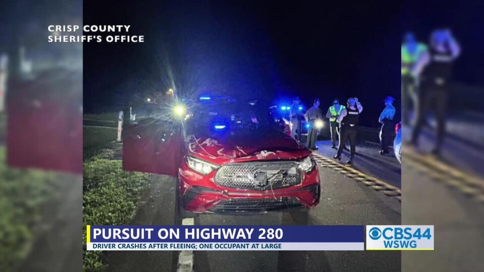 1 arrested, 1 at large after Crisp Co. high speed chase ends with wreck ...