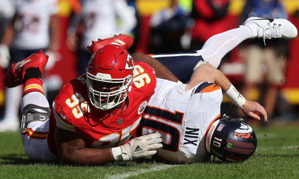 Seven-time Pro Bowl selection Chris Jones pops up on Chiefs injury report