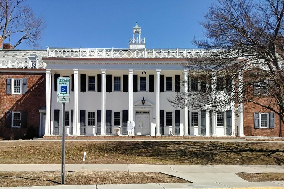 Friends of Storrs Library Book Sale offering thousands of books - NewsBreak