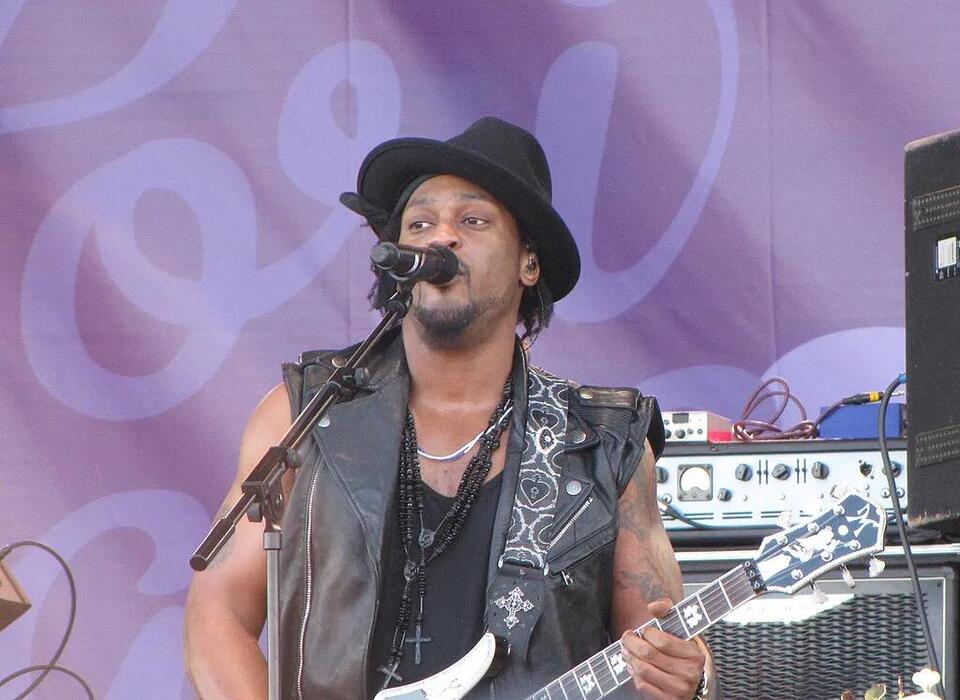 D’Angelo’s Estate Launches Pancreatic Cancer Foundation As Disease