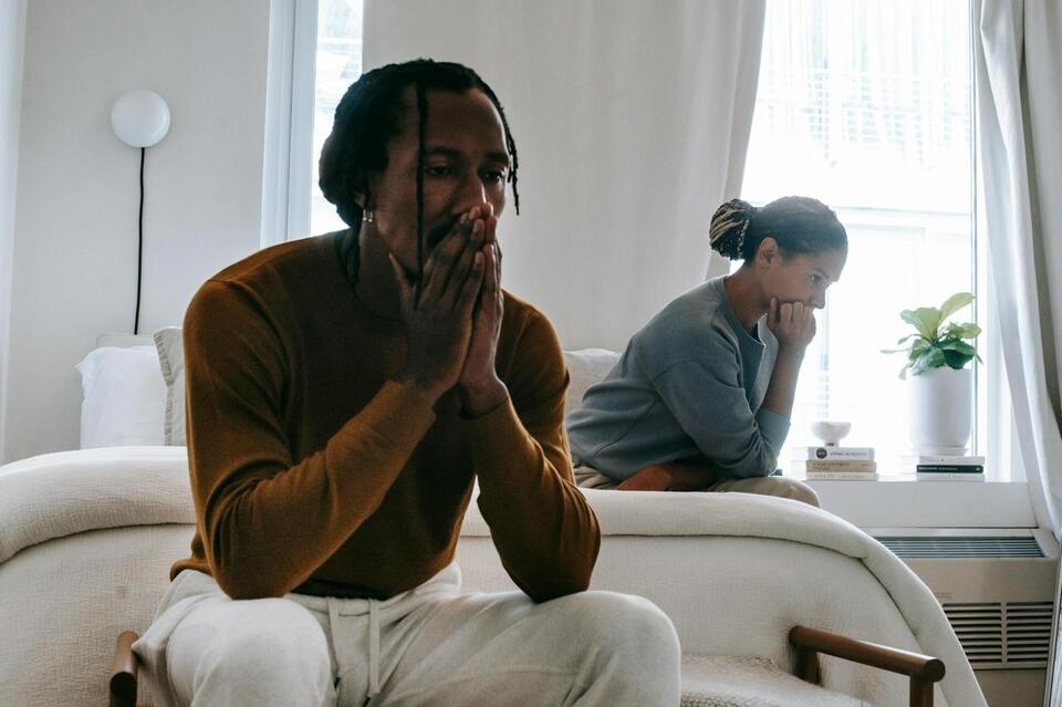 7 Silly Fights That Secretly Damage Your Relationship - NewsBreak