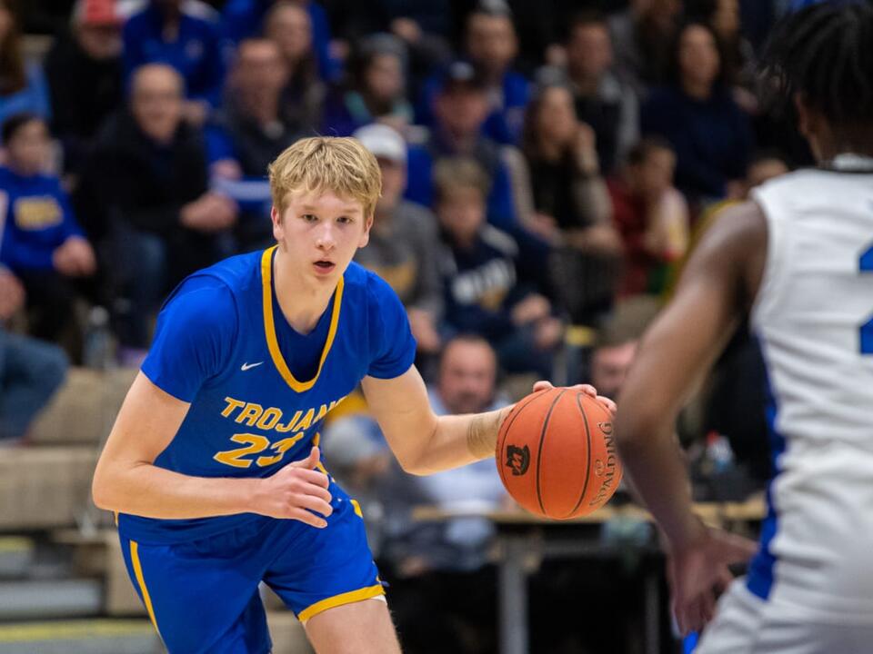 Minnesota high school boys basketball Wayzata defeats Lakeville North