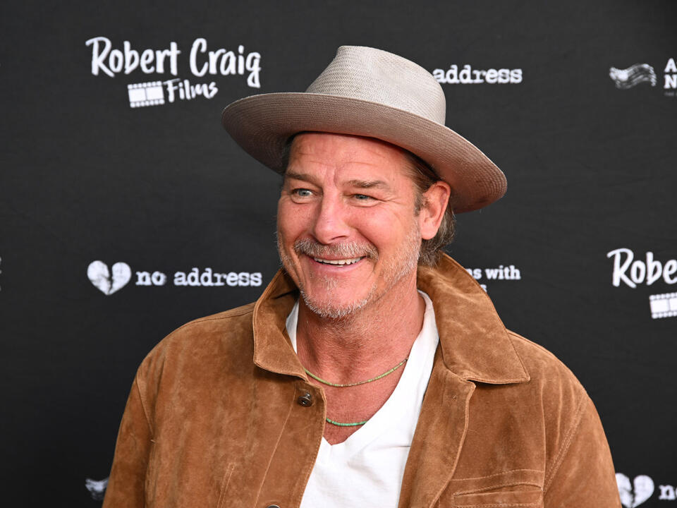 Fans Say &lsquo;Extreme Makeover: Home Edition&rsquo; Star Ty Pennington, 60, Looks