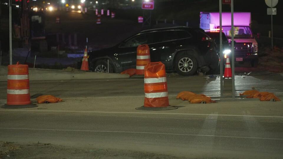 Arlington Police Pursue Multiple Suspects After Armed Robbery Ends in ...