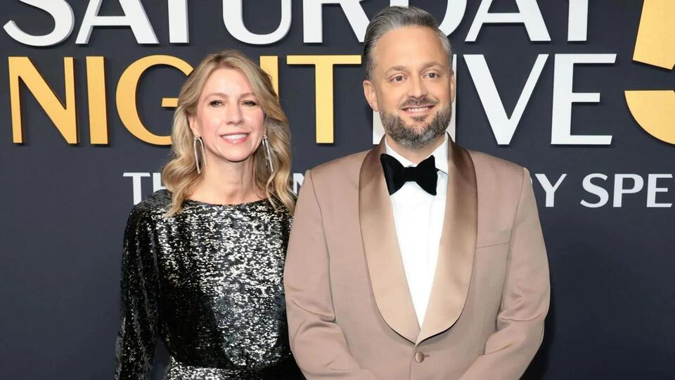 Who is Nate Bargatze’s wife Laura? All about the comedian tapped to ...