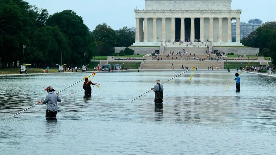 Former Olympian among those charged with vandalizing Reflecting Pool; Trump says basin must be drained