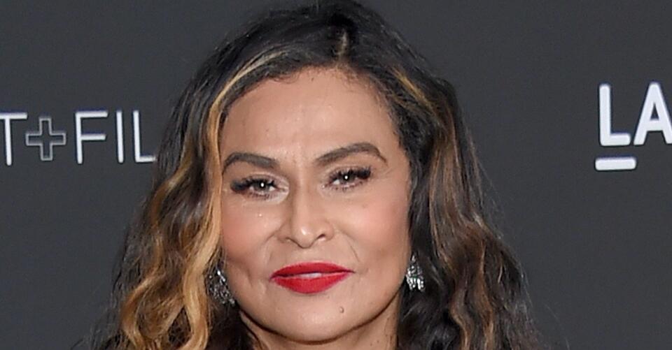 Beyonce’s Mom Tina Lawson Delivers Fierce Runway Energy in Red Heels Modeling Ivy Park’s New Collection – NewsBreak