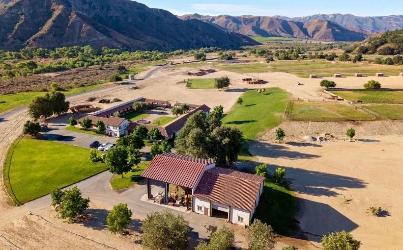Working 5,600-Acre Ranch Hits the Market at $44M - NewsBreak