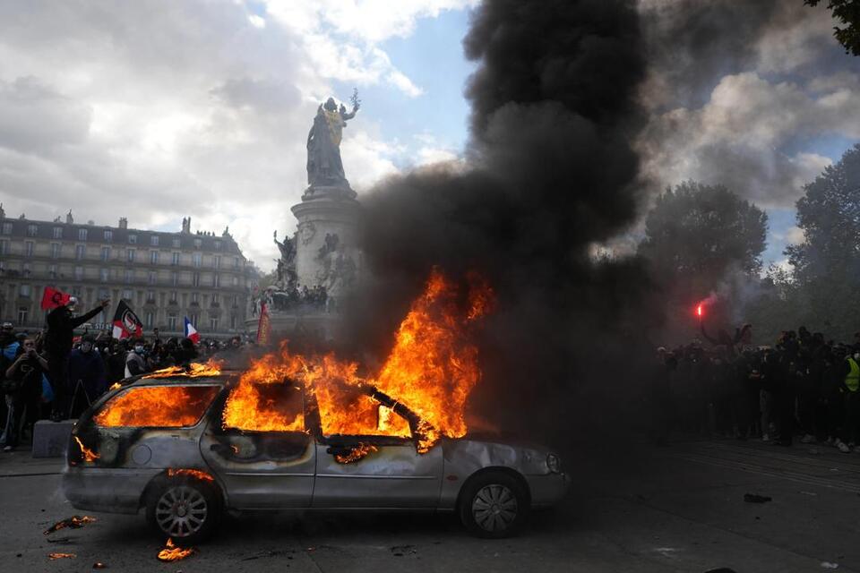 NFL Paris game still on despite France riots, league says - NewsBreak