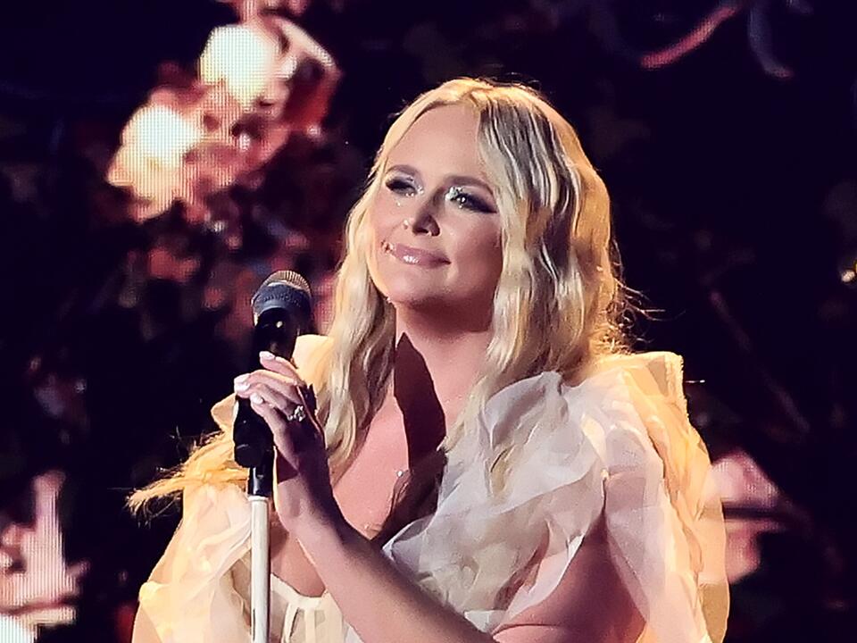 Behind the Meaning of Miranda Lambert’s Ode to Hope, “Bluebird”