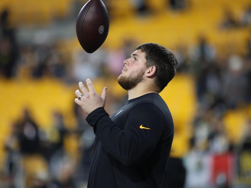 Pittsburgh Steelers rule out five players, including QB Justin Fields