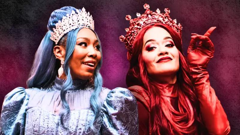 descendants-wicked-wonderland-ending-explained-how-does-red-and-chloe