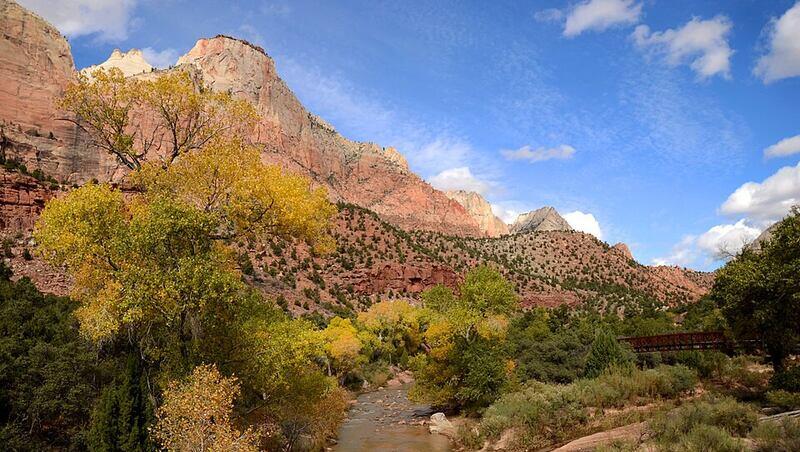 Foliage for the whole family: 10 easy fall hikes in Utah - NewsBreak