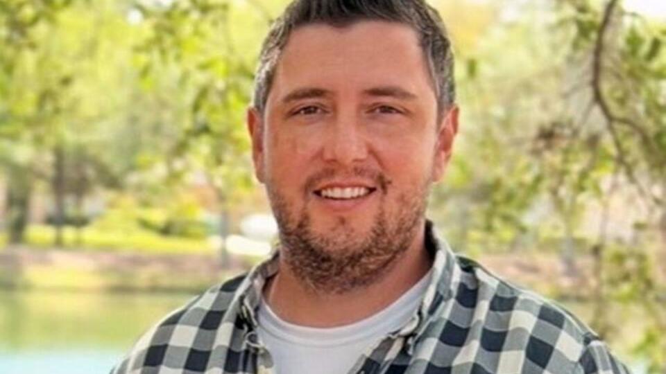Delta Captain and Father of Four Killed in Vintage WWII Plane Crash ...