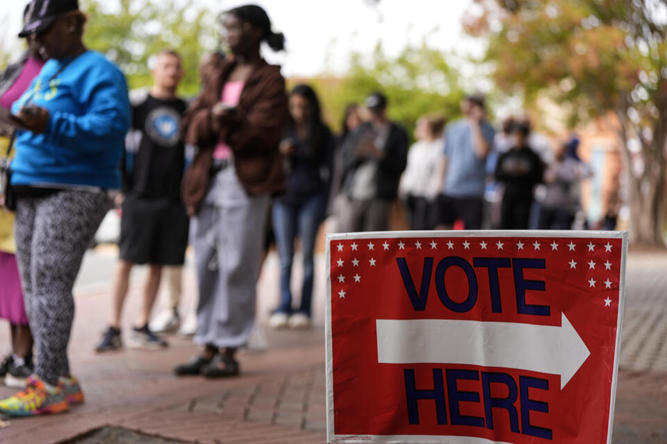 What you can and can’t wear to vote on Election Day - NewsBreak