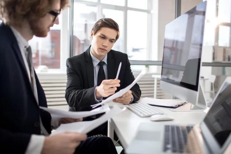 How Registered Agent Services Help Businesses Avoid Compliance Risks