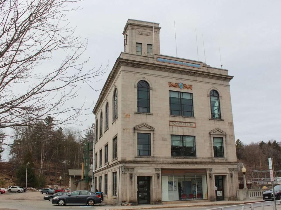Adirondack Park Agency eyes Saranac Lake for new headquarters