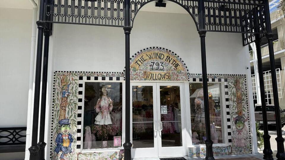 Wind in the Willows relocates on Naples' Fifth Avenue