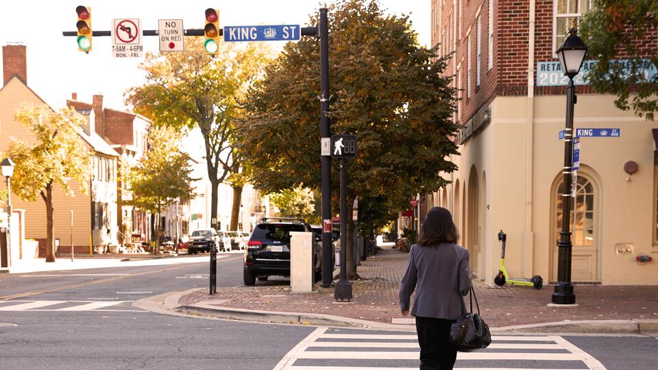 City proposes more right-turn-on-red bans in Old Town and at two school ...