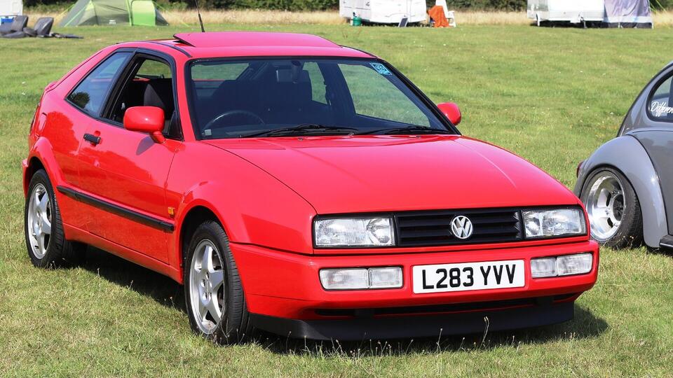 How Volkswagen’s VR6 fit six cylinders under one head with a 15-degree ...