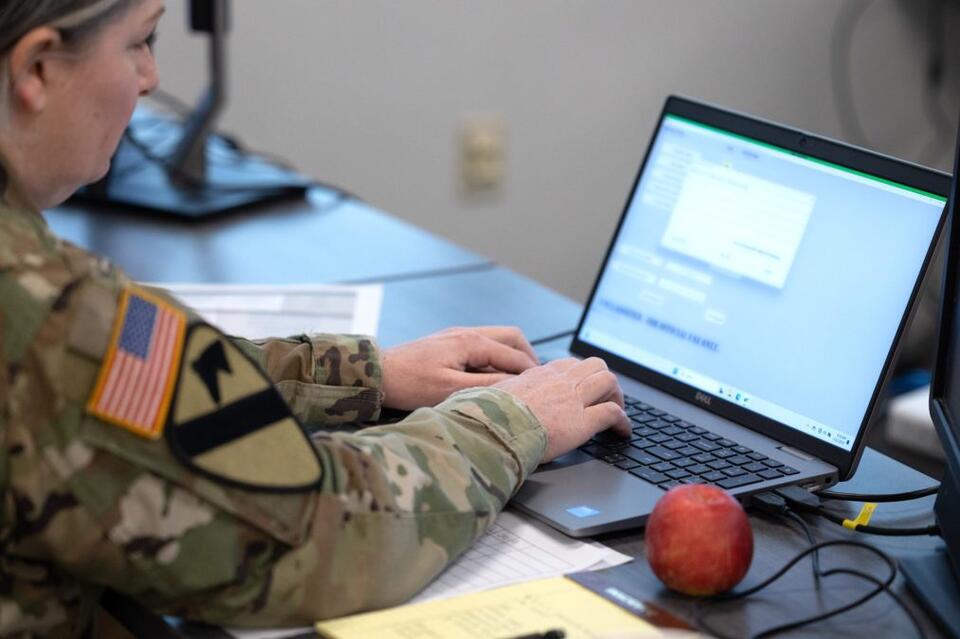 Meet VECTOR: An unofficial soldier-made AI tool the Army suspended ...