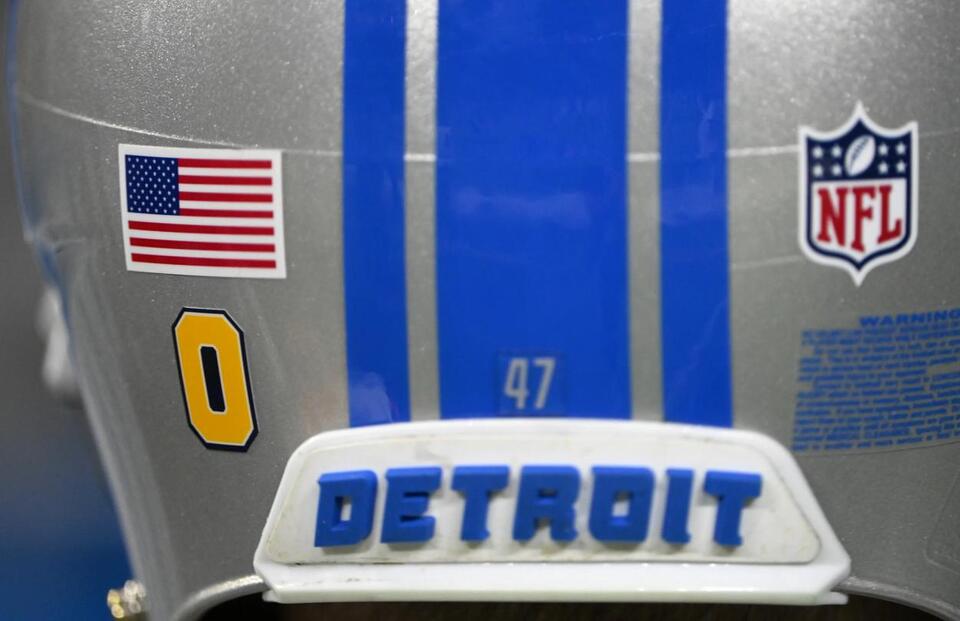 NFC North Rivalry Heats Up with Former Vikings QB Signing in Detroit ...