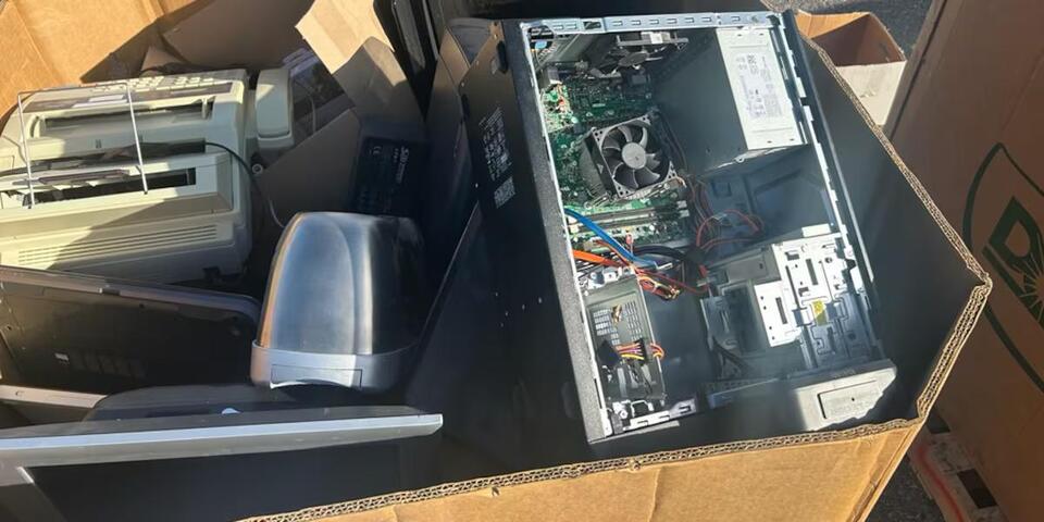 Over 300 vehicles drop off tons of waste at Bullhead City recycling ...