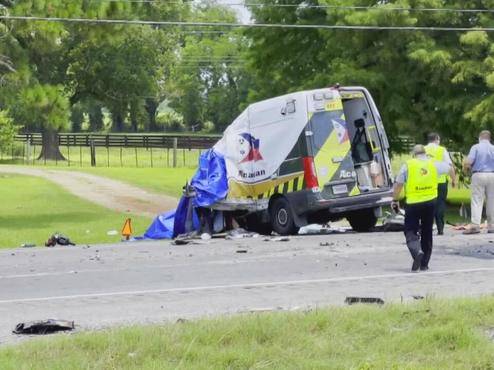 pregnant-ambulance-driver-patient-killed-in-crash-with-coca-cola