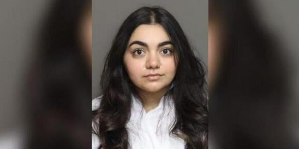 Ohio teacher accused of inappropriate relationship with student, 15 ...