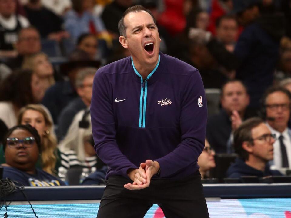 Phoenix Suns star and head coach blast refs after late call leads to In