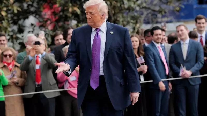 Trump admin has crossed the 'tipping point' where regimes often fail ...