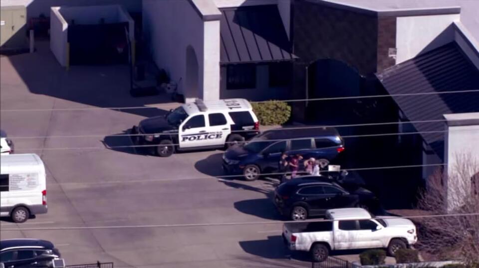 Road rage shooting leaves 1 hospitalized in Mesa, police say - NewsBreak